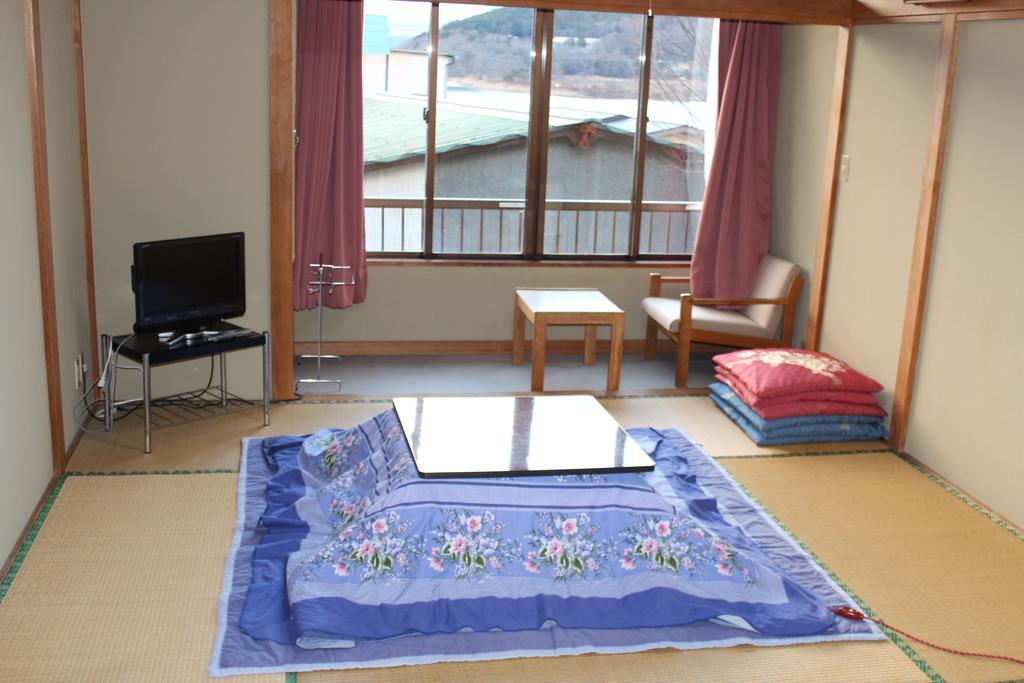 Sugakuso Hotel Yamanakako Exterior photo